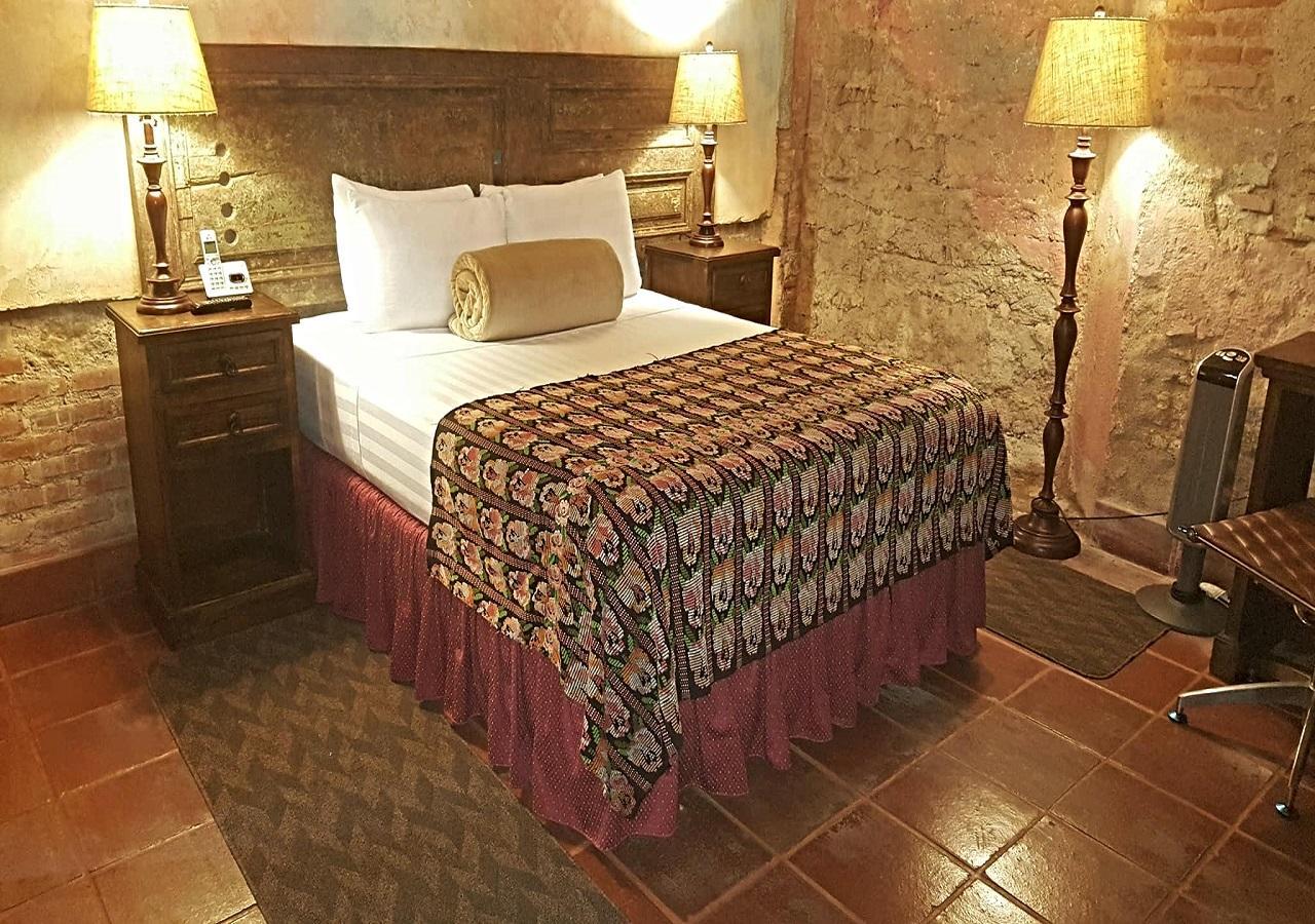 Hotel Eterna Primavera Антигуа-Гватемала Экстерьер фото